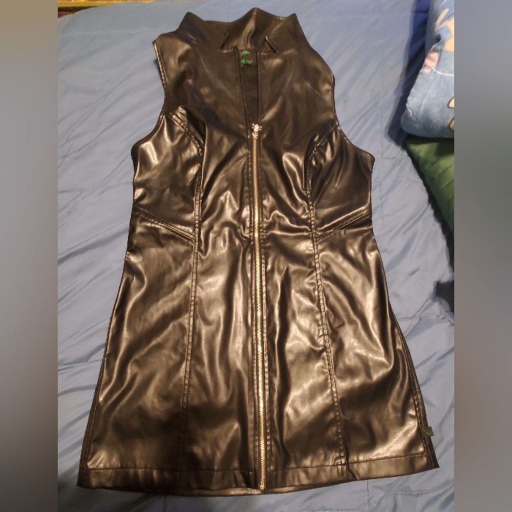 Tripp NYC Black Sleeveless Vest Dress
